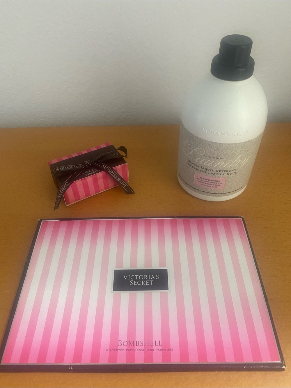RARE Victoria's Secret detergent and bombshell scented paper and soap 💕